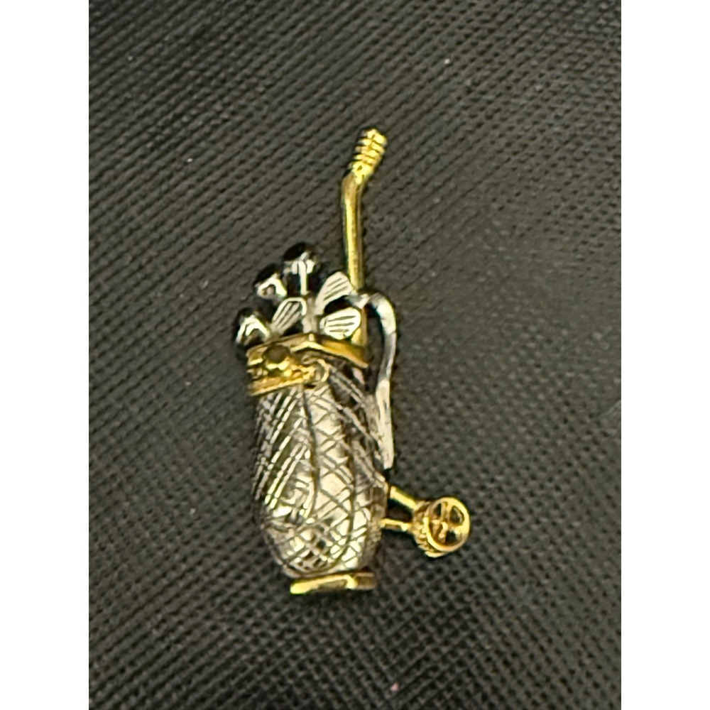 Golf Bag with Clubs Charm Pin Pendant Gold Tone Silver Tone Metal Vintage